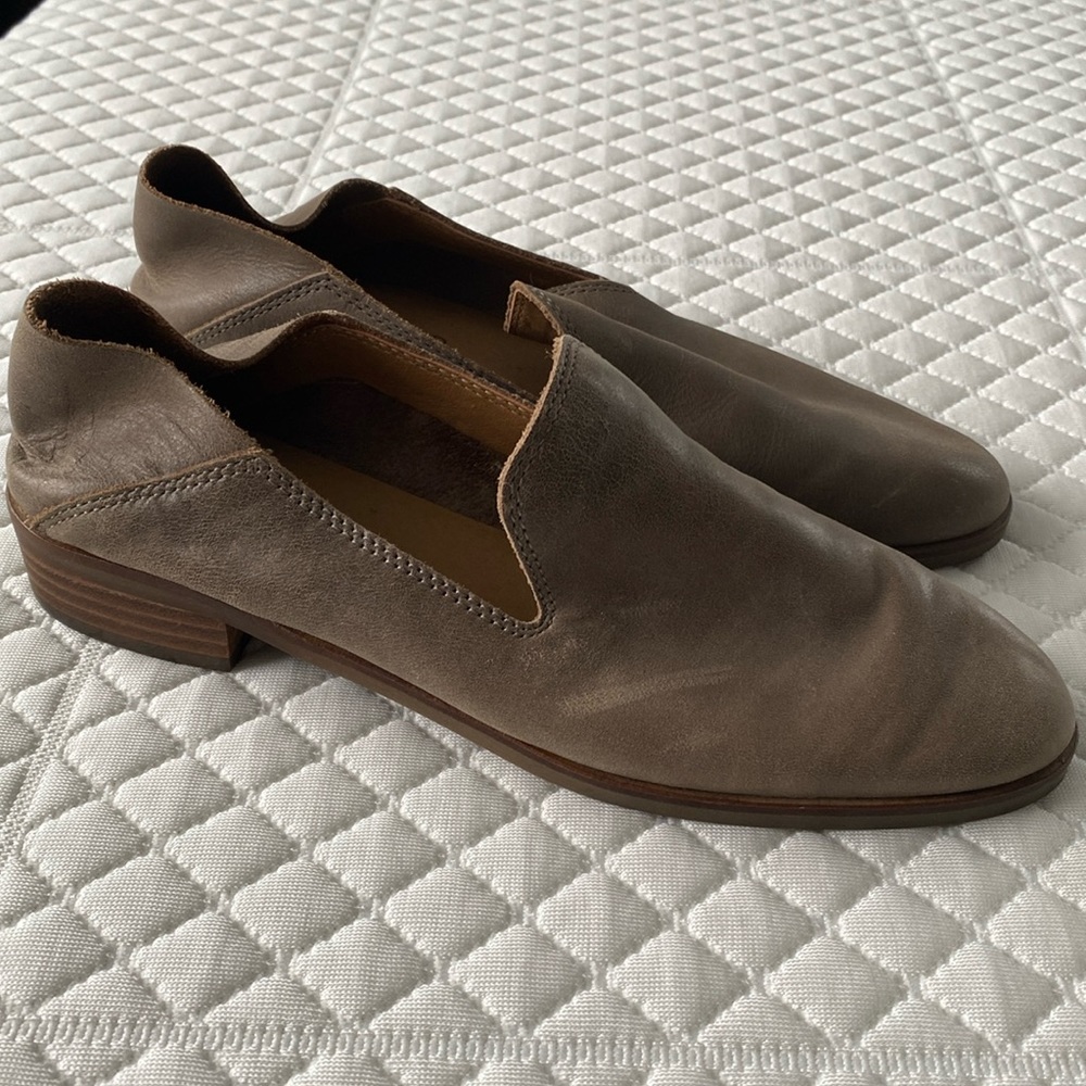 Lucky Brand Leather Flats